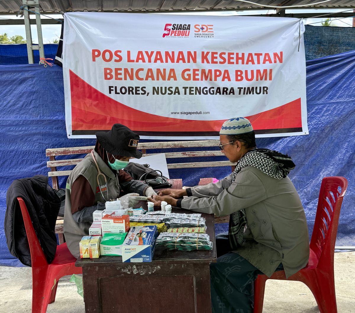 Gempa NTT Masih Berlanjut, Warga Nangadhero Terus Berjuang Bangkit