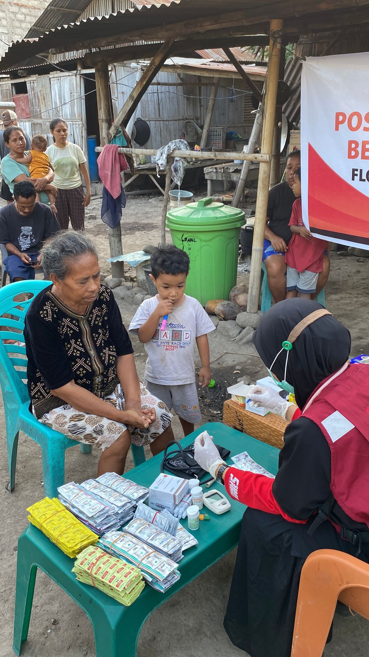 Siaga Peduli Gelar Cek Kesehatan bagi Warga yang Kembali ke Rumah di Kelurahan Danga, Nagekeo
